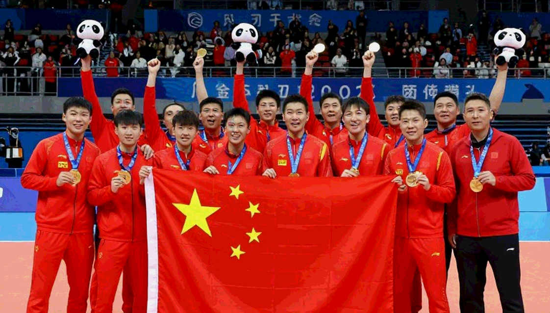 Bẫy Ochoa: Một họ tên, hai thế giới và lỗ hổng của làng tin bóng đá