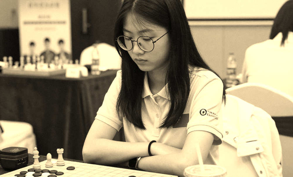 Scandinavian Defense và lời hứa 60 phút: khi một nước cờ được mượn danh Magnus Carlsen
