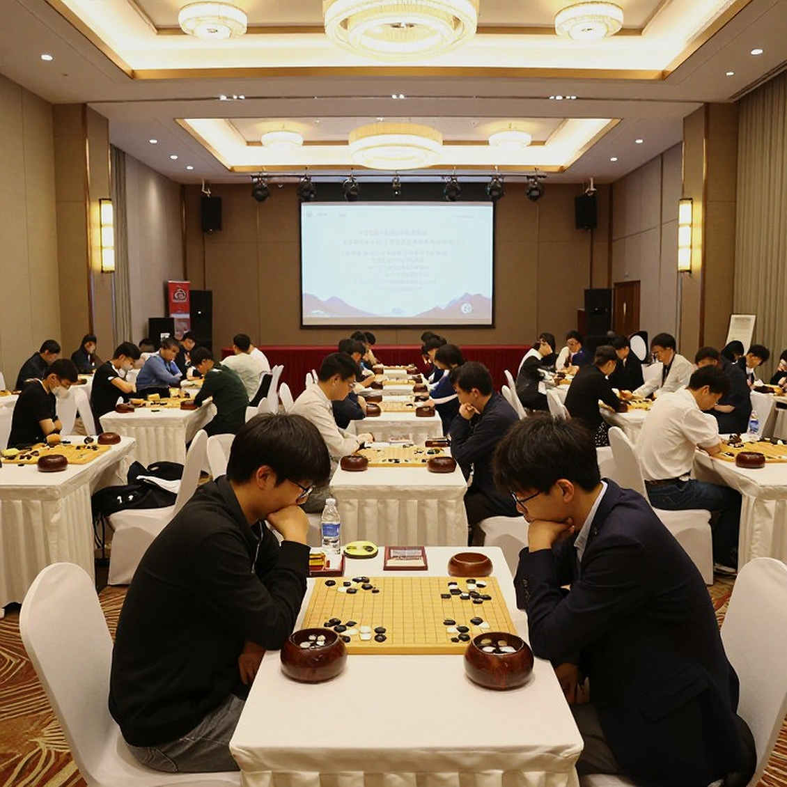 Sự thật đằng sau dữ liệu trống: Nhà báo thể thao và bài học từ SEA Games 29