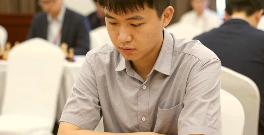 Sách báo cờ vua ChessBase số 225: Phân tích sâu sắc từ Chess Festival Prague 2026