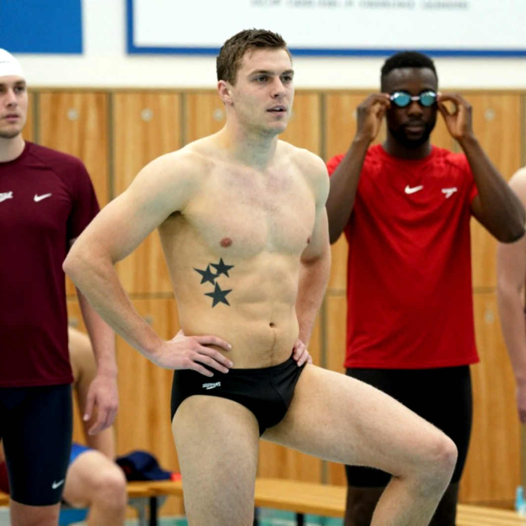 Emma Redman phá mốc 2:10 phút: điều bảng xếp hạng giữa mùa chưa nói ra