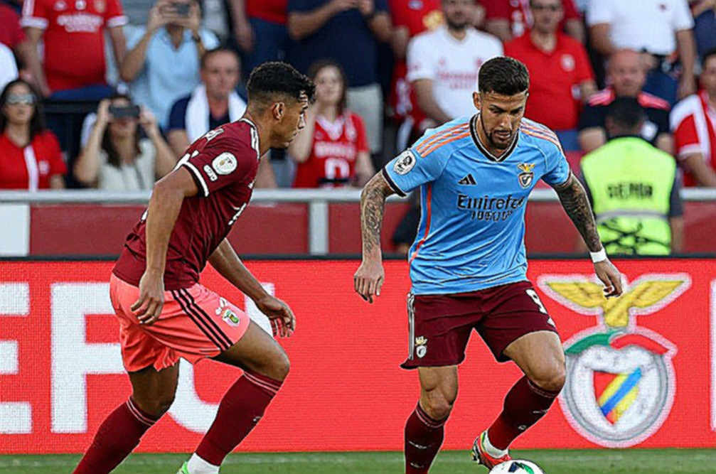 Fenerbahçe trước derby định mệnh: Vết nứt nằm ở khả năng quản lý thế trận, không nằm ở ghế huấn luyện viên